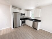 Photo - 1016 N Pioneer Ave
