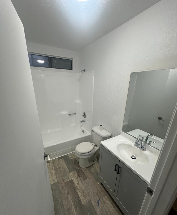 Photo - 1346 257th St Unit #2