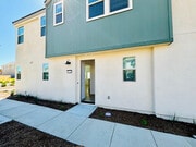 Photo - 27366 Hyland Ct