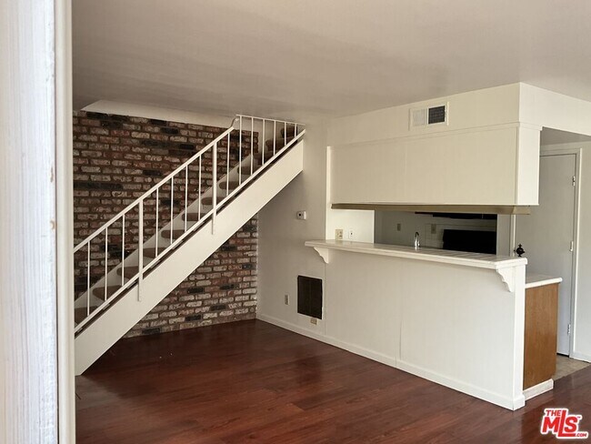 Photo - 18217 Vía Calma Unit 2