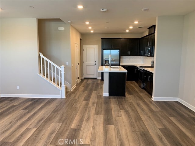 Photo - 1064 Delpy Vis Wy