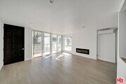 Photo - 15 Spinnaker St Unit 101