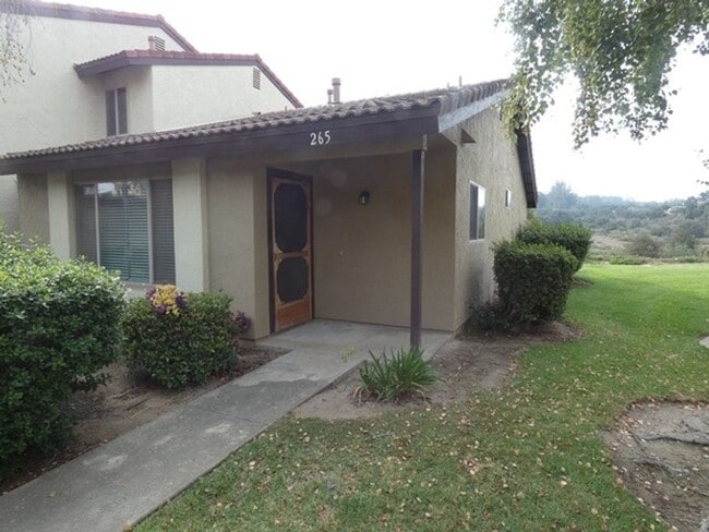 Orcutt Bluffs 2 bedroom Condo!! - Orcutt Bluffs 2 bedroom Condo!!