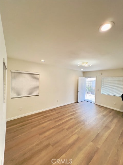 Photo - 9651 Olive St