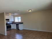 Photo - 1116 Oxford Dr Apartments