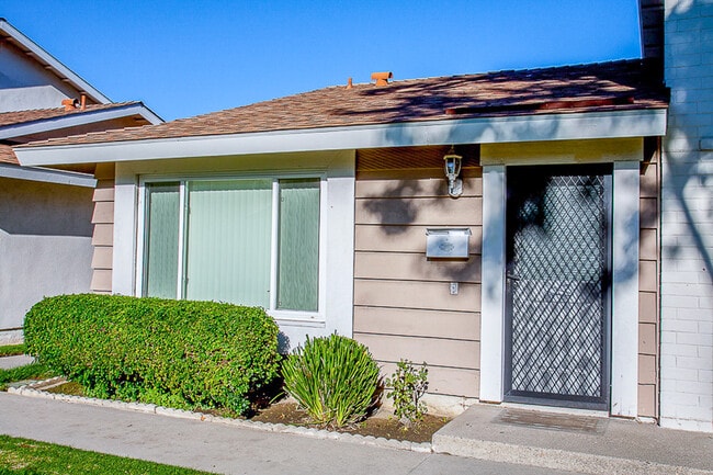 Photo - 19859 Kingswood Ln Unit 19859 Kingswood Ln.