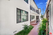 Photo - 722 Lincoln Blvd Apartment Unit 5