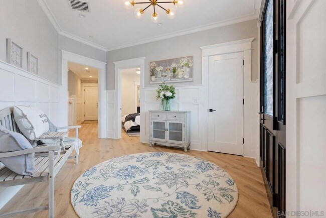 Photo - 1048 Isabella Ave