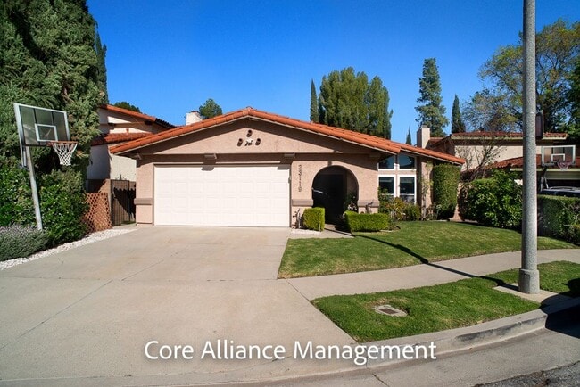 Building Photo - 23119 Valerio St