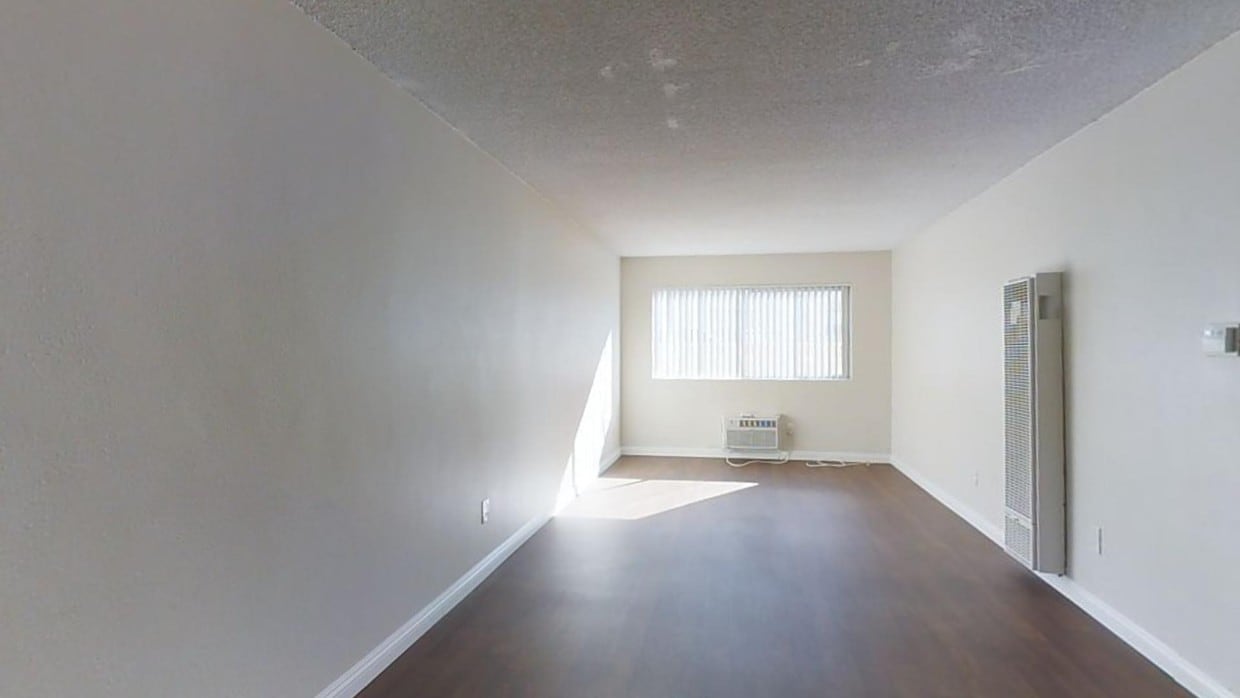 3D Tour - Reseda On The Park Apartments