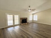 Photo - 13635 Elm St