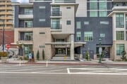 Photo - 425 W Beech St Condo