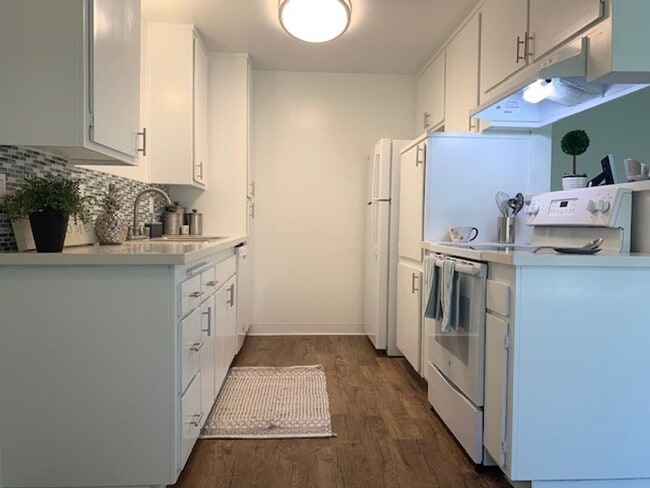 Photo - Armada Apartments