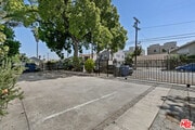 Photo - 3915 S Budlong Ave House