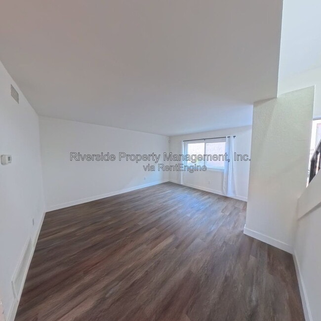 Photo - 2255 Cahuilla St Unit Apartment 43