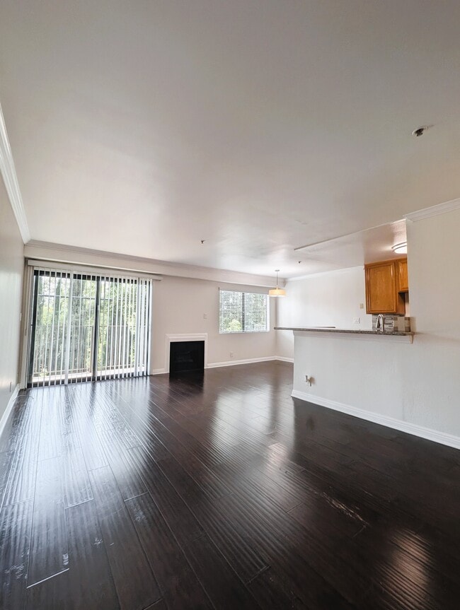 Photo - Camarillo Sunshine Apartments