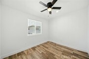 Photo - 521 W 78th St Townhome