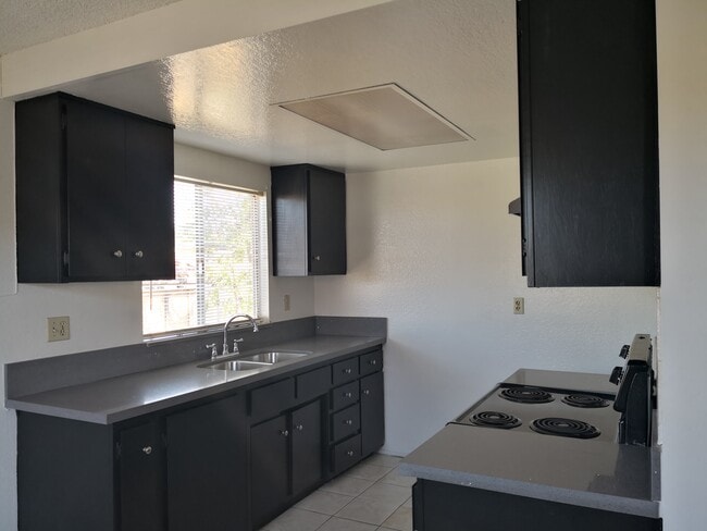 415 S Orange Ave - 415 S Orange Ave Apartments