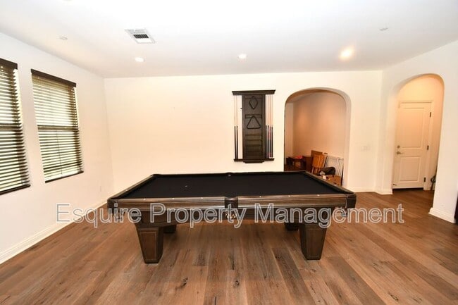 Photo - 505 Elm Cottage Ct