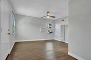 Photo - 13804 Moorpark St Apartments