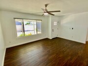 Photo - 3 bd/2ba Cottage with alley Access House