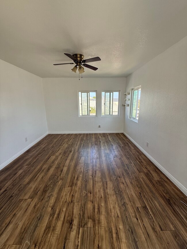 Photo - 3041 franklin ave Unit 3041