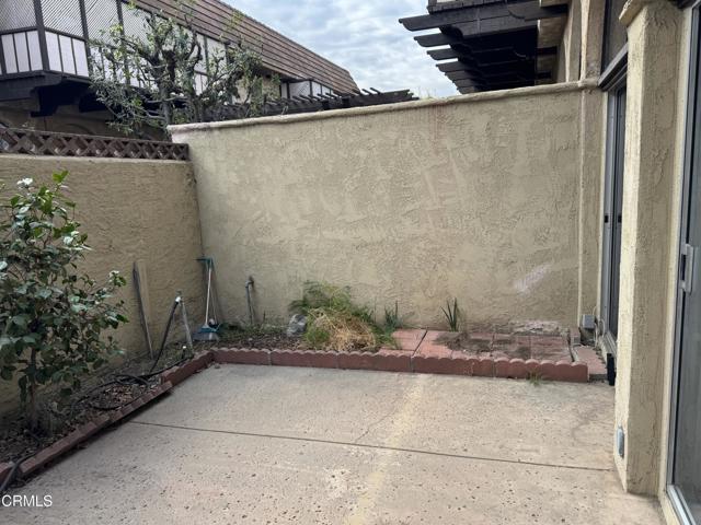 Photo - 113 N Almansor St