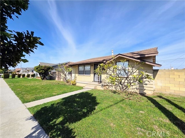 Building Photo - 5611 Orange Ave