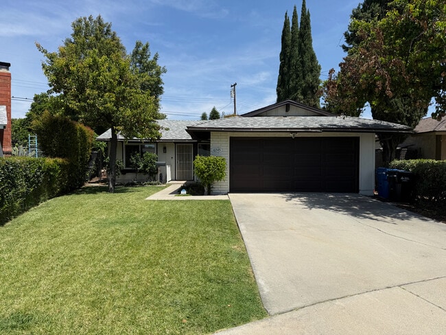 Photo - 16545 E Bellbrook St