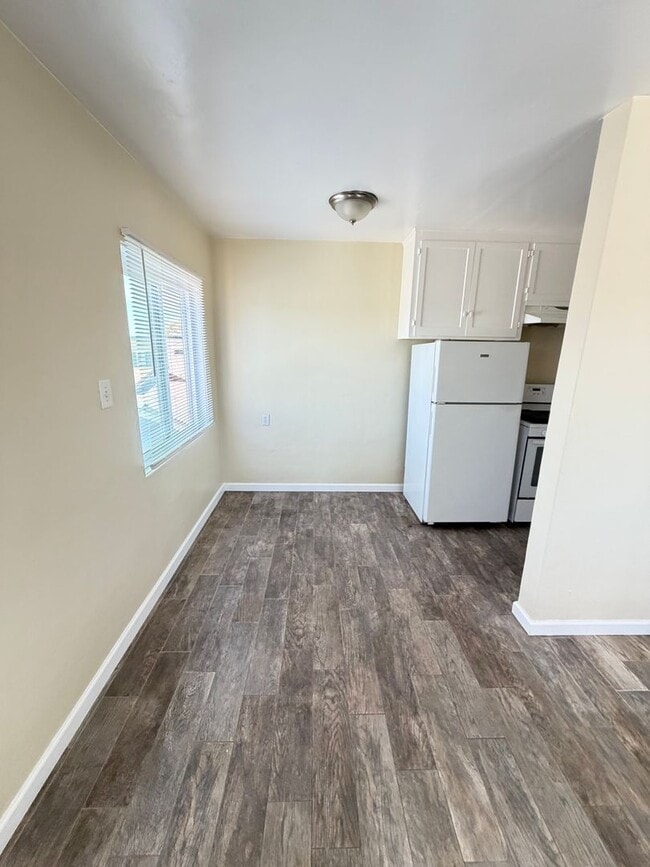 Photo - Top-Floor Corner Gem in the Heart of Normal Heights Unit 4386