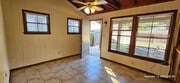 Photo - Centrally Located Small Cottage Studio with Private Yard