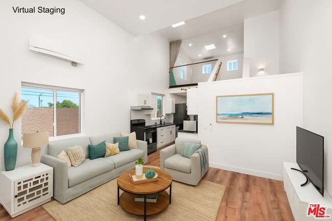 Photo - 667 Brooks Ave Townhome