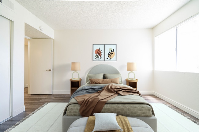 Photo - 311 Weston Cir