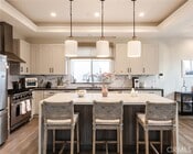 Photo - 1917 Farrell Ave