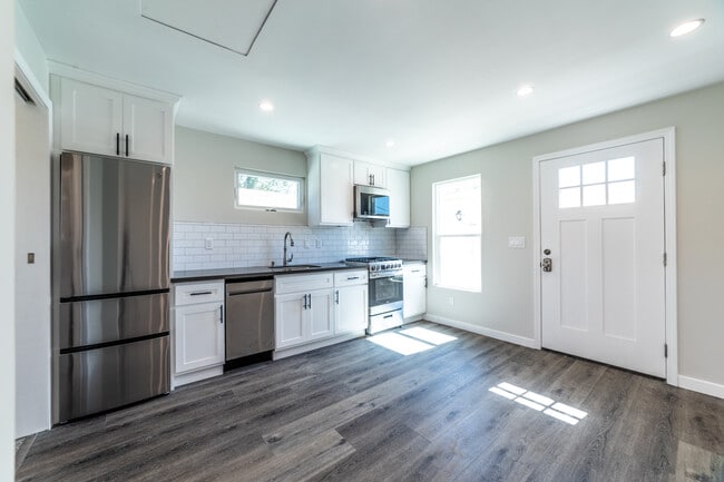 Photo - 8423 Barnsley Ave Unit ADU