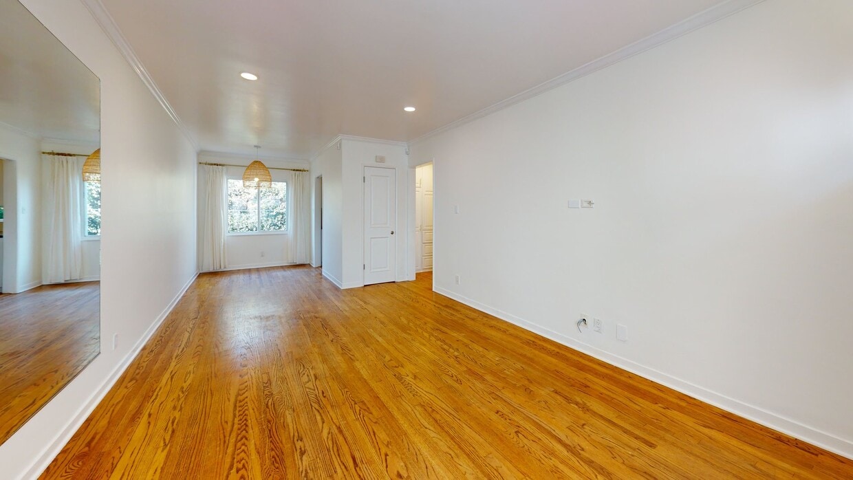 3D Tour - 948 20th St Unit B