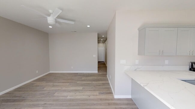 Photo - 5109 Ewing St