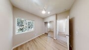 Photo - 4BD/2BA on Stewart! Townhome
