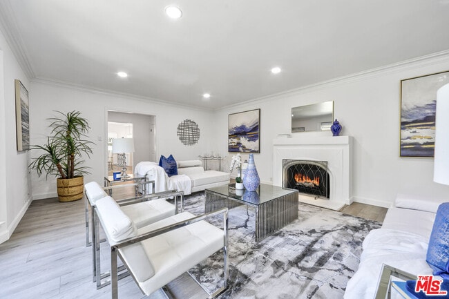 Photo - 344 S Camden Dr