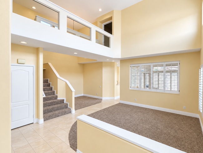 Photo - 935 S Flintridge Way