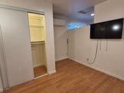 Photo - 20622 Kittridge St House