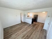 Photo - Upgraded 1 Bed / 1 Bath Upstairs House Unit in L...