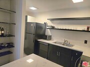 Photo - 12014 Kling St Unit 4