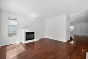 Photo - 40677 Cartier St