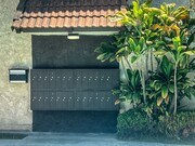 Photo - 5045 Woodman Ave