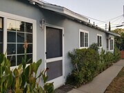 Photo - 1810 W Victory Blvd Townhome