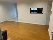 Photo - 4000 W Victory Blvd