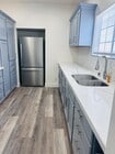 Upgraded Kitchen with lots of counte space - 4041 1/2 W 21st St Unit 4041 1/2