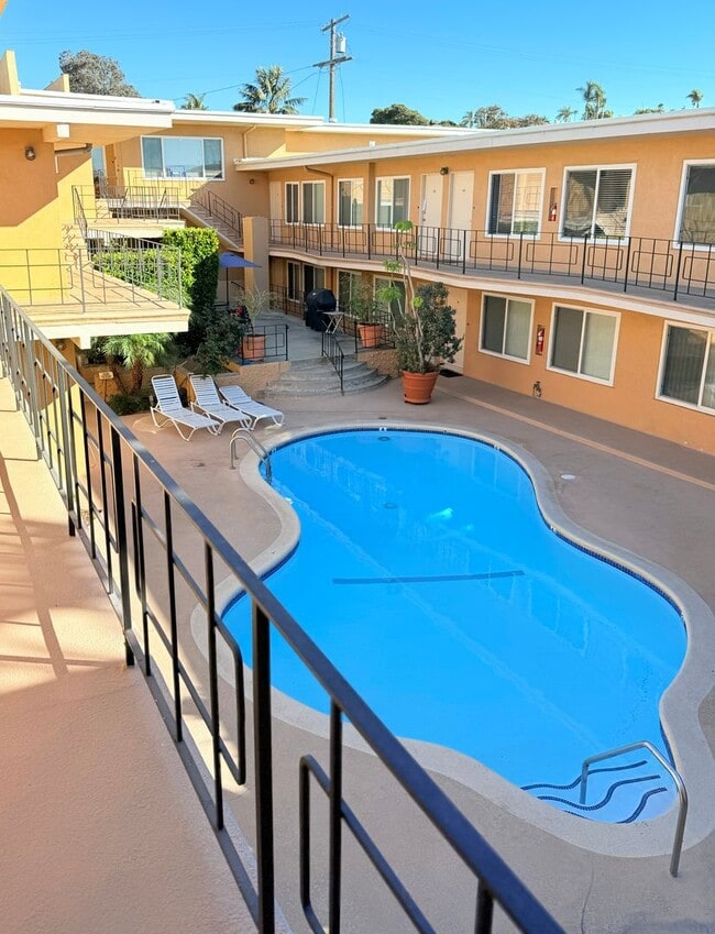 Photo - Riviera Apartments