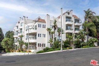 Building Photo - 15425 Antioch St